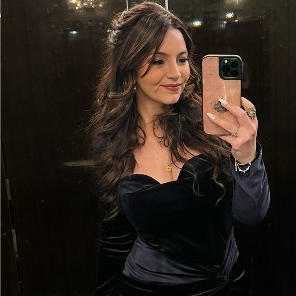 Elegant Navy Blue Velvet Dress